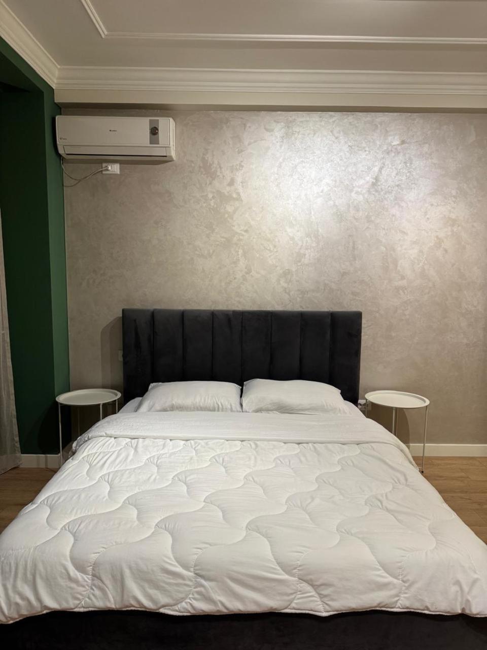 Apartment Prayla Luxury At Condor Center Tirana